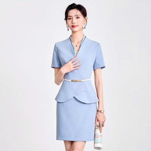JESMARY - Đồng phục lễ tân khách sạn – Bí quyết tạo ấn tượng chuyên nghiệp với khách hàng