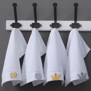 JESMARY - Xu Hướng Khăn Cotton Thêu Logo Năm 2025