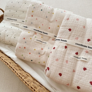 JESMARY - Dịch Vụ In Logo Trên Khăn Sữa: Sắc Nét, Bền Màu, Giá Tốt tại Xưởng