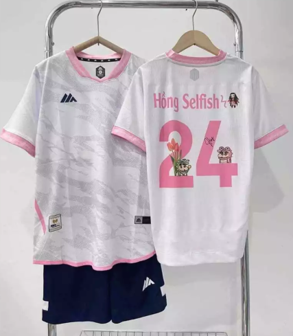 JESMARY – ĐỒ THỂ THAO TRẺ EM THOẢI MÁI VÀ THỜI TRANG – SẢN XUẤT TẠI VIỆT NAM VỚI SỰ TẬN TÂM