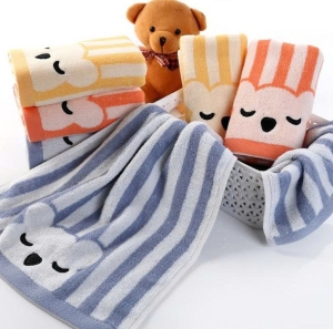 JESMARY - Xưởng Sản Xuất Khăn Nail Microfiber Sỉ Lớn JESMARY: Giải Pháp Tối Ưu Hóa Chi Phí Vận Hành Cho Chuỗi Salon Tóc & Thẩm Mỹ