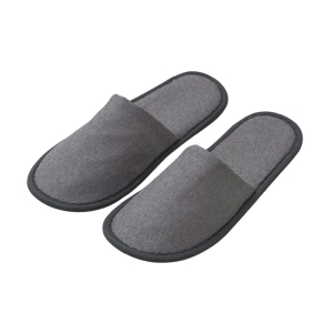 JESMARY - From Home to the Streets: The All-Purpose Unisex Slipper from Vietnam